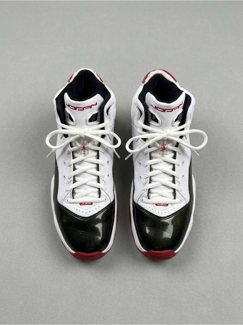 Nike White Black Red High-Top Basketball Sneakers (Size 10)